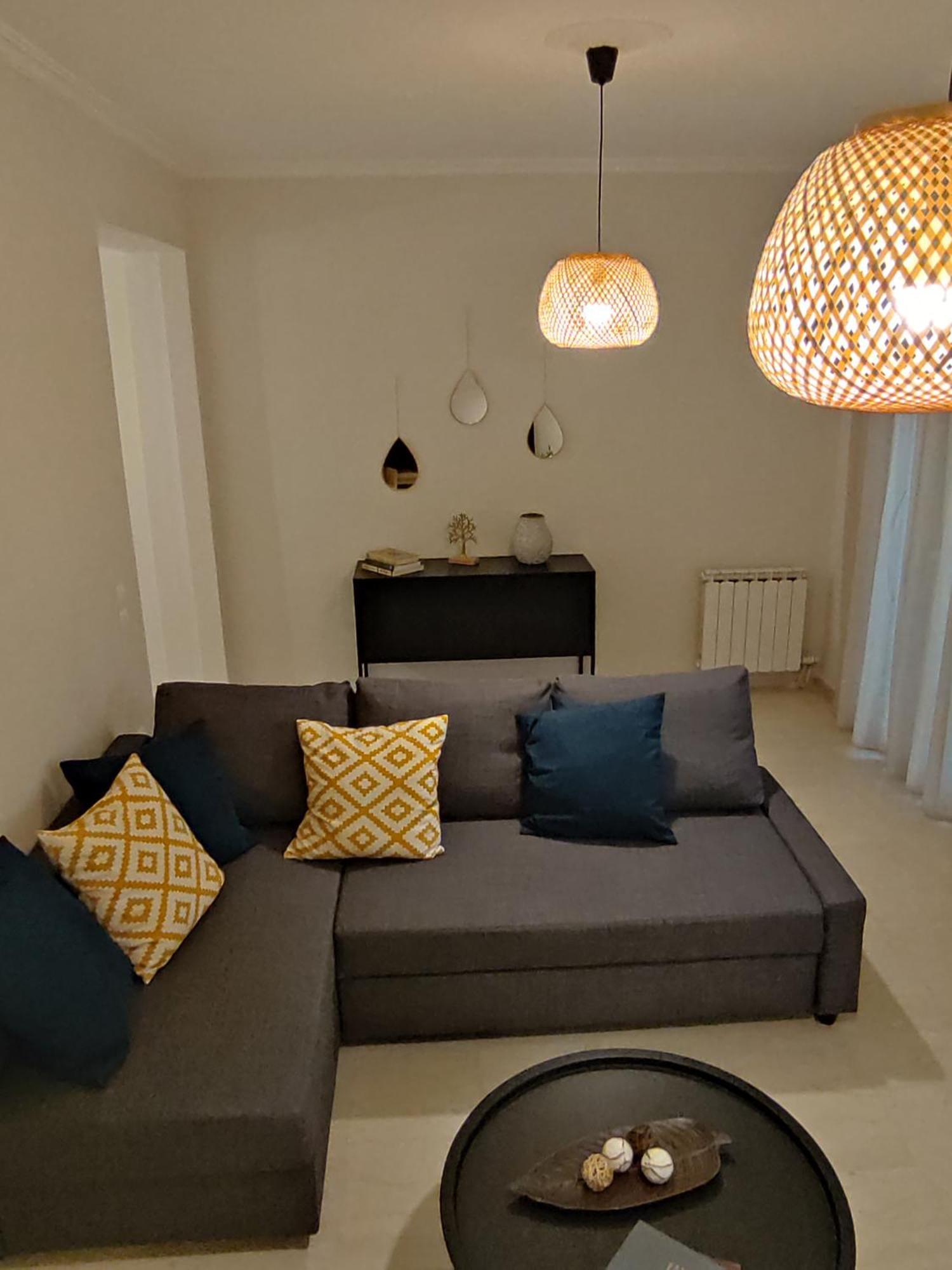 Angelique'S Cozy Apartment Alepou Екстериор снимка