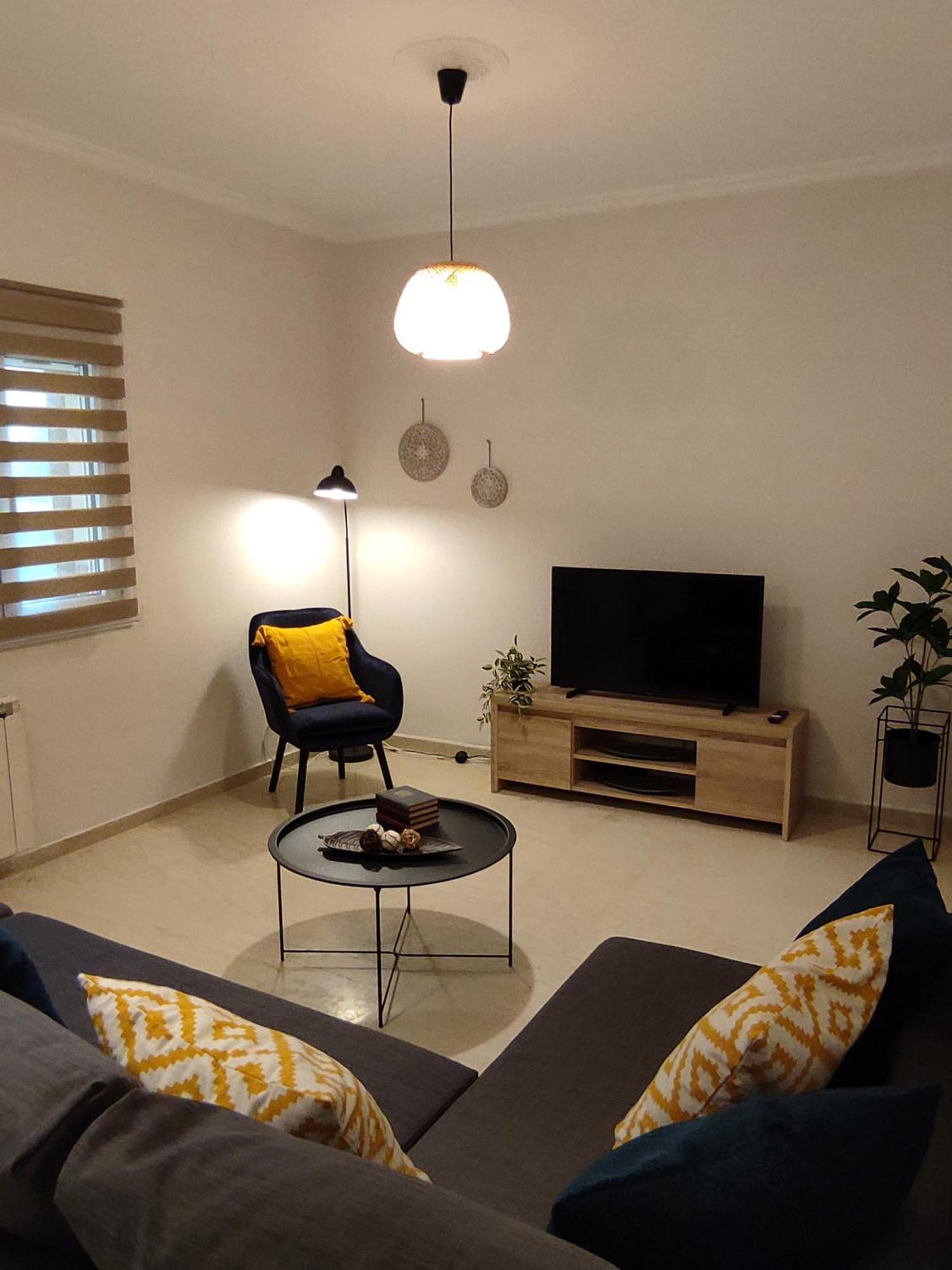 Angelique'S Cozy Apartment Alepou Екстериор снимка